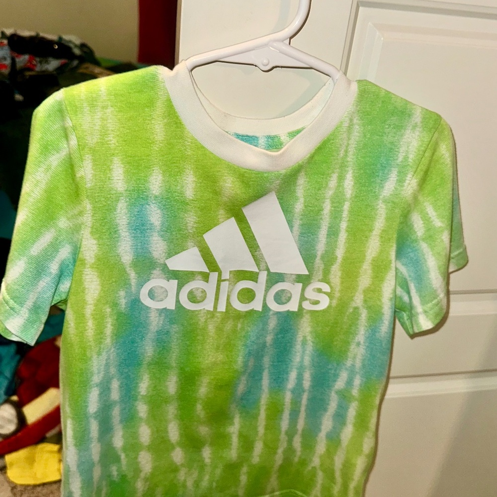 Boys adidas short sleeve shirt